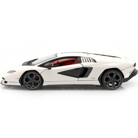 1:18 LAMBORGHINI COUNTACH LPI 800-4 BLANCO