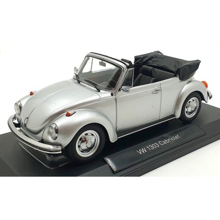 1:18 VOLKSWAGEN 1303 CABRIOLET PLATEADO